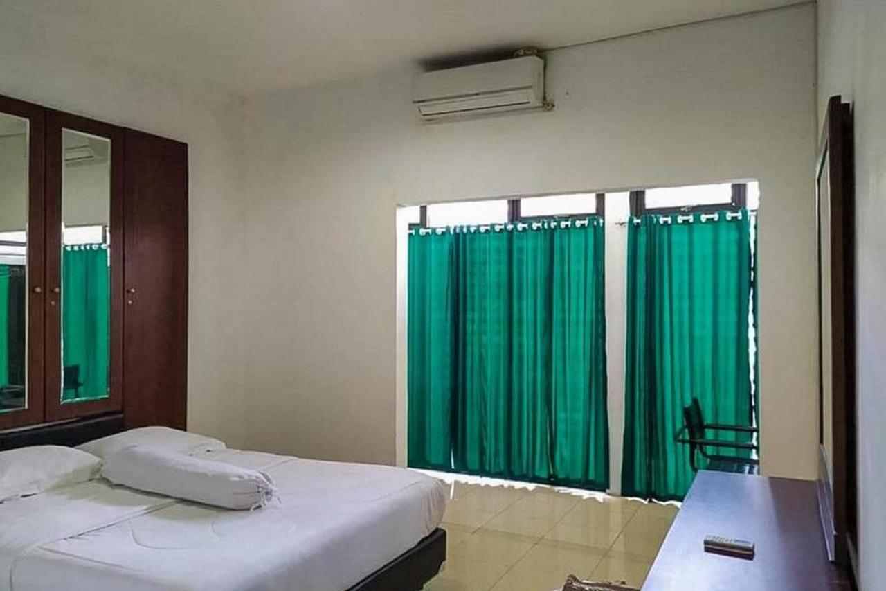 Graha Ht Sumantri Mitra Reddoorz Hotel Tasikmalaya Buitenkant foto